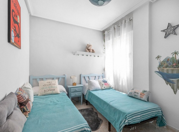 Resale - Bungalow - Torrevieja - parque del naciones