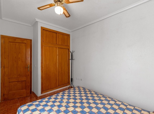 Resale - Apartment - Torrevieja - Beachside Torrevieja