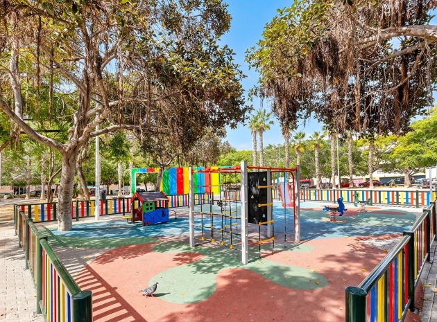 Resale - Apartment - Torrevieja - Beachside Torrevieja