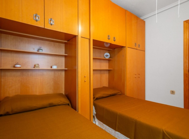 Resale - Apartment - Torrevieja - Beachside Torrevieja