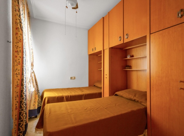 Resale - Apartment - Torrevieja - Beachside Torrevieja