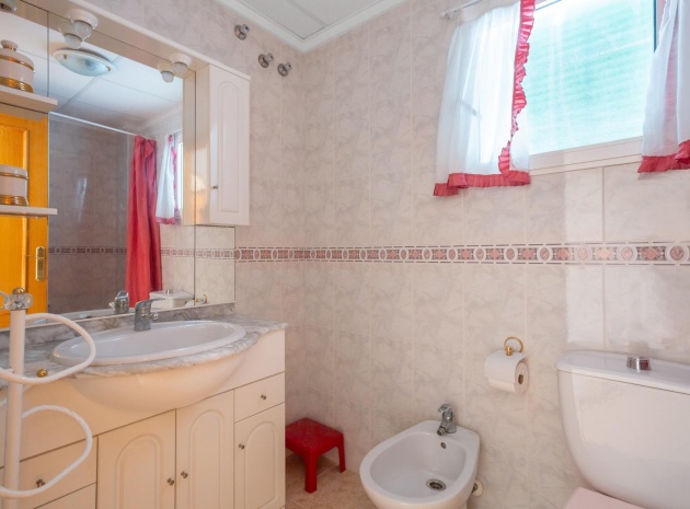 Resale - Apartment - Torrevieja - Beachside Torrevieja