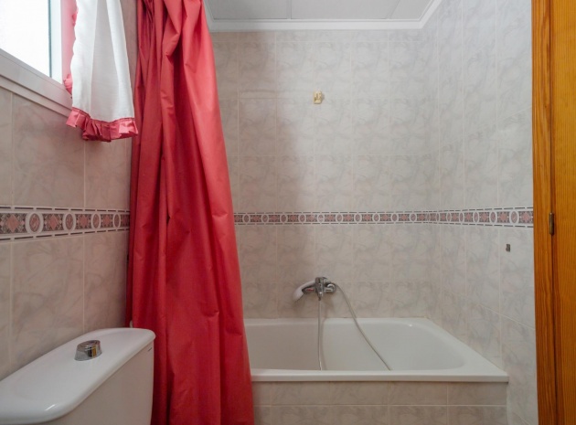 Resale - Apartment - Torrevieja - Beachside Torrevieja