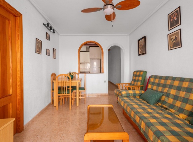 Resale - Apartment - Torrevieja - Beachside Torrevieja