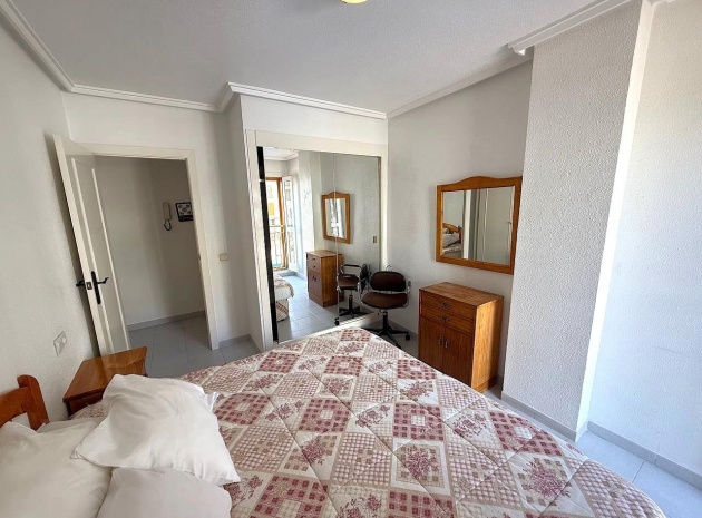 Resale - Apartment - Torrevieja - Beachside Torrevieja