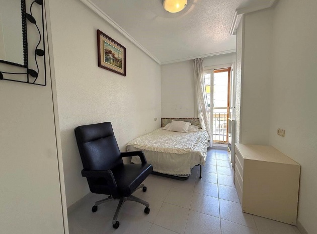 Resale - Apartment - Torrevieja - Beachside Torrevieja