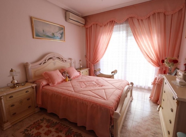 Revente - Villa - Villamartin - las filipinas