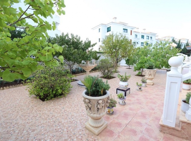 Revente - Villa - Villamartin - las filipinas