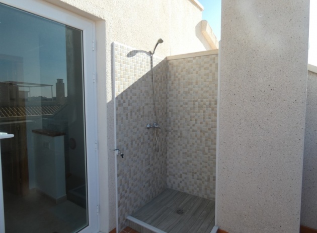 Återförsäljning - Lägenhet - Playa Flamenca - Laguna Golf