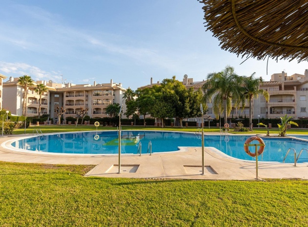 Återförsäljning - Lägenhet - Playa Flamenca - Laguna Golf