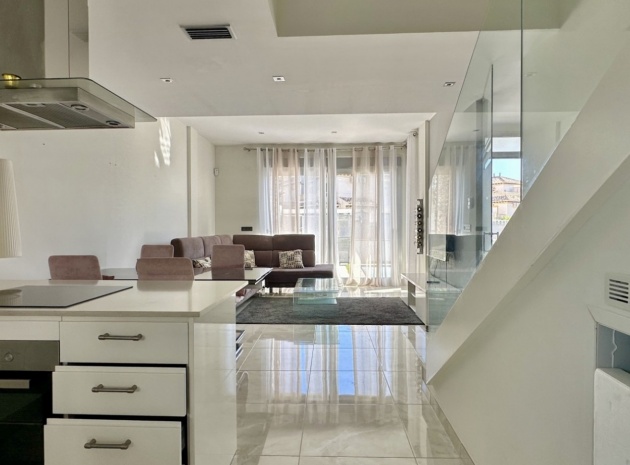 Återförsäljning - Villa - Cabo Roig - Lomas de Cabo Roig