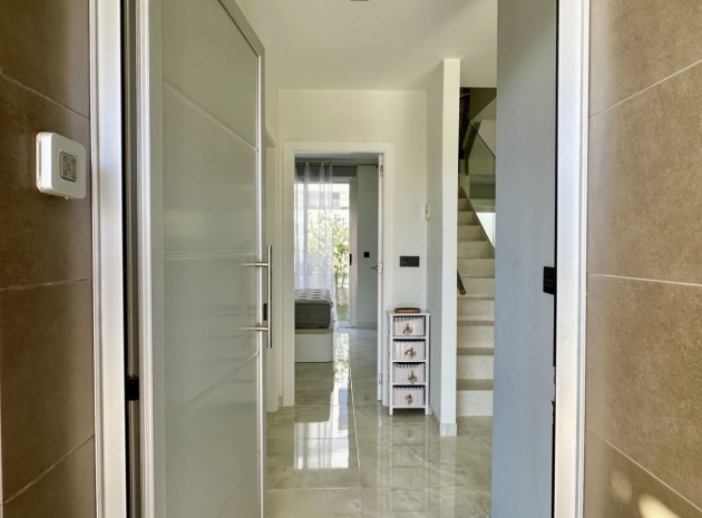 Återförsäljning - Villa - Cabo Roig - Lomas de Cabo Roig