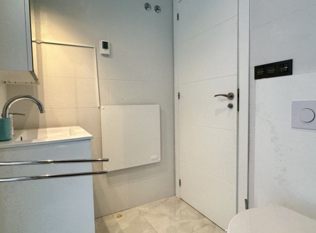 Återförsäljning - Villa - Cabo Roig - Lomas de Cabo Roig