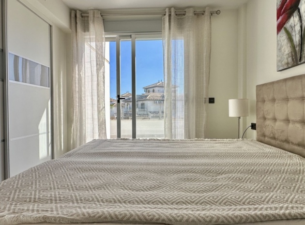 Återförsäljning - Villa - Cabo Roig - Lomas de Cabo Roig