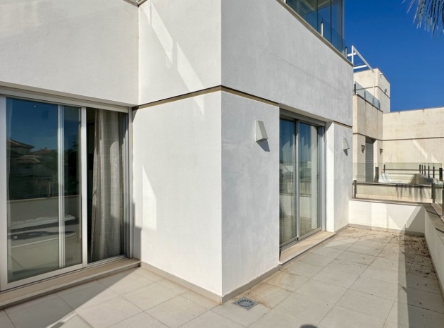 Återförsäljning - Villa - Cabo Roig - Lomas de Cabo Roig