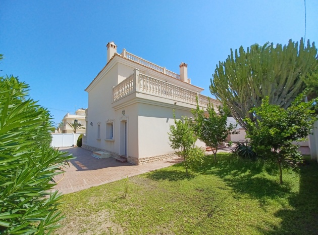 Resale - Villa - Cabo Roig - beachside cabo roig