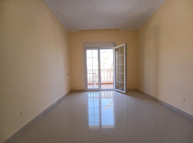 Resale - Villa - Cabo Roig - beachside cabo roig