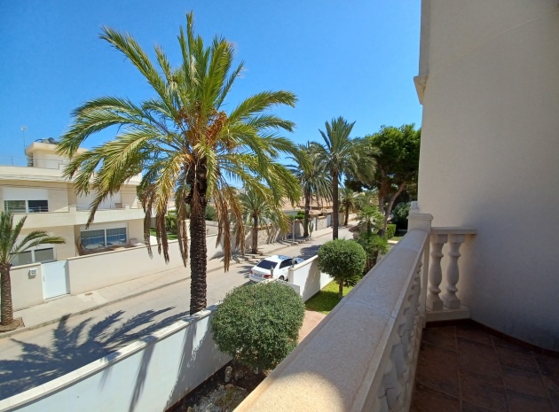 Resale - Villa - Cabo Roig - beachside cabo roig