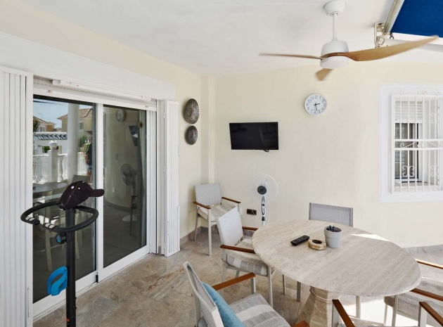 Återförsäljning - Villa - Pinar de Campoverde