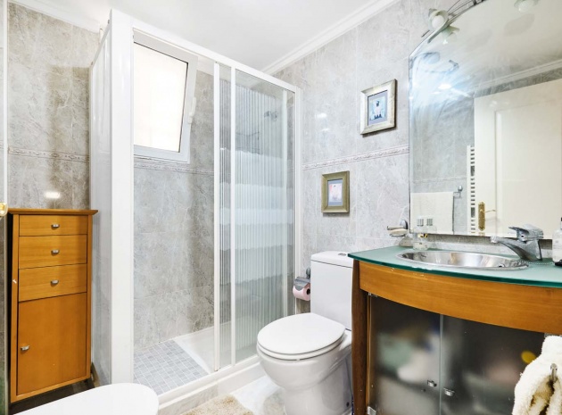 Återförsäljning - Villa - Pinar de Campoverde