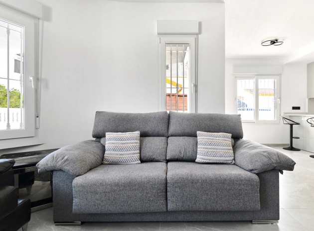 Återförsäljning - Villa - Pinar de Campoverde