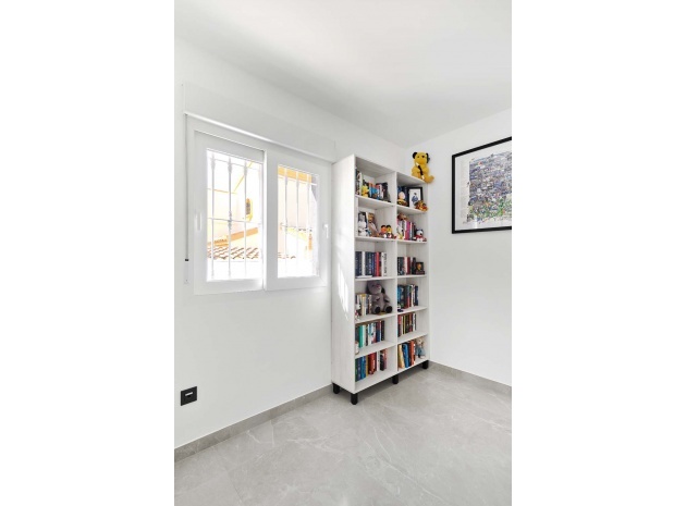 Återförsäljning - Villa - Pinar de Campoverde