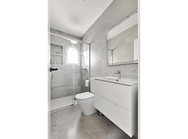 Återförsäljning - Villa - Pinar de Campoverde