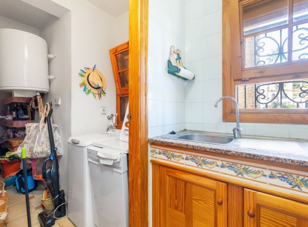 Resale - Apartment - Villamartin - valencias