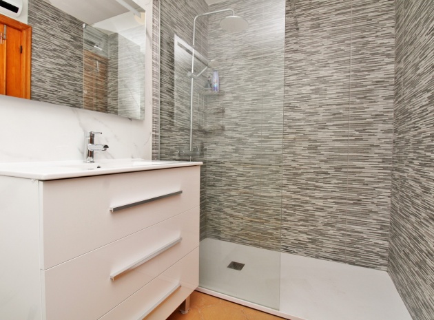 Wederverkoop - Appartement - Villamartin