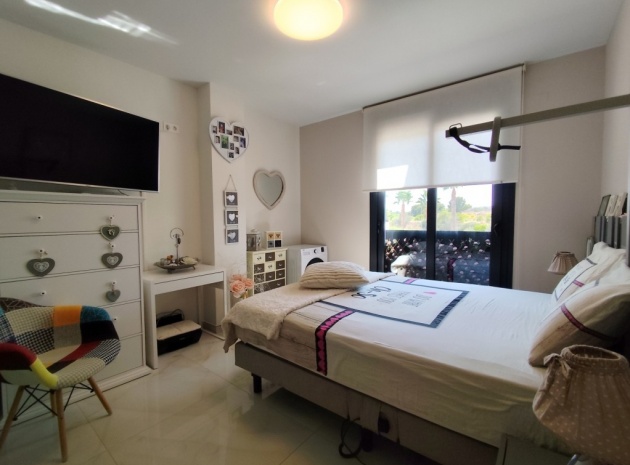 Återförsäljning - Lägenhet - Los Altos - Res. El Amanecer