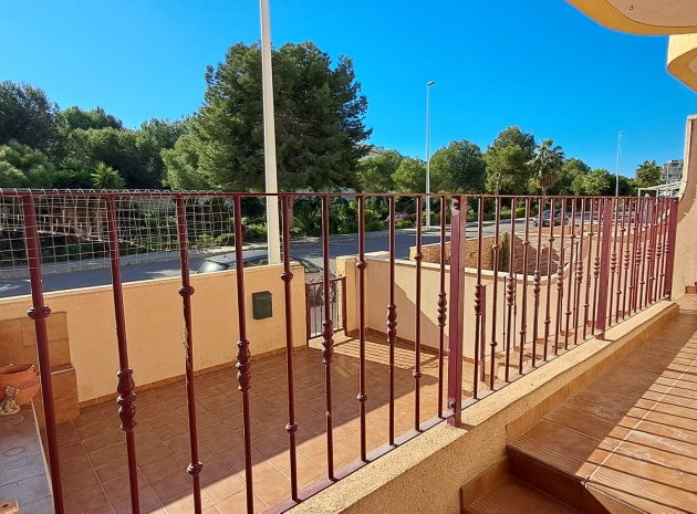 Wiederverkauf - Stadthaus - La Zenia - amapolas