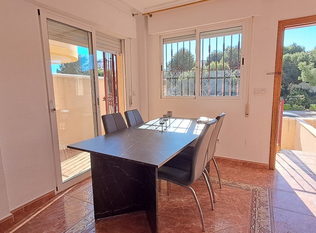 Wiederverkauf - Stadthaus - La Zenia - amapolas