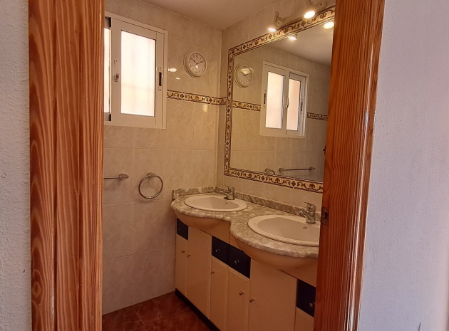 Wiederverkauf - Stadthaus - La Zenia - amapolas