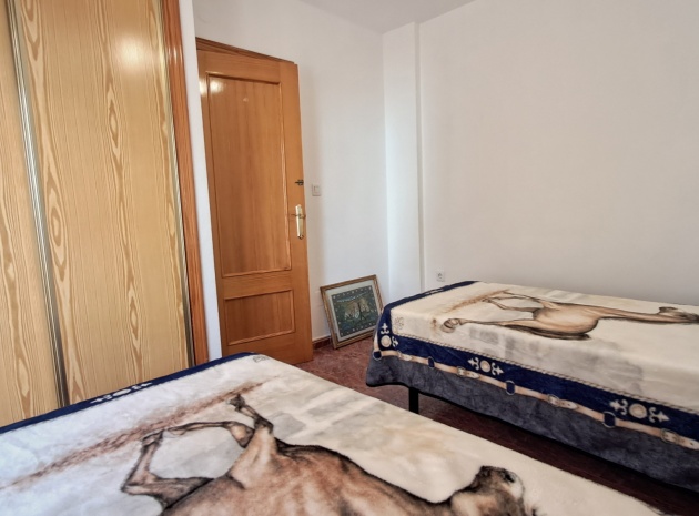 Wiederverkauf - Stadthaus - La Zenia - amapolas