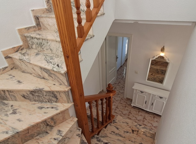 Återförsäljning - Villa - Playa Flamenca - san jose