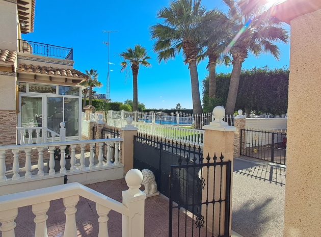 Återförsäljning - Villa - Playa Flamenca - san jose