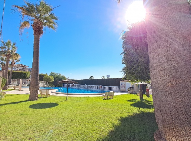 Återförsäljning - Villa - Playa Flamenca - san jose