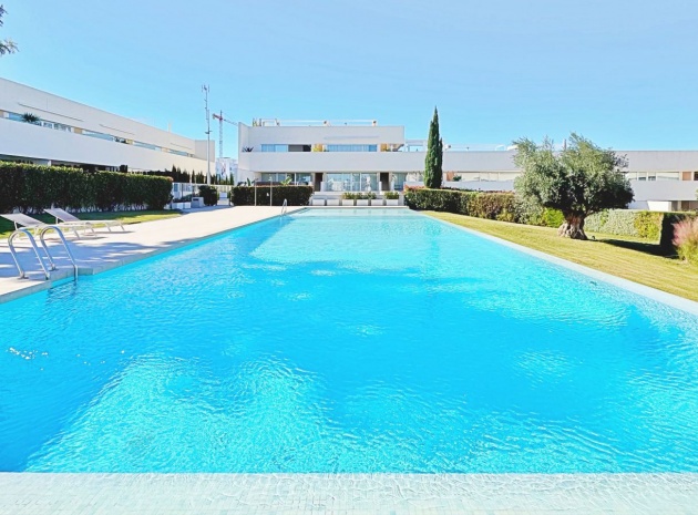 Resale - Apartment - Los Balcones - Mirasal