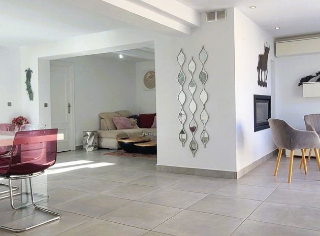 Wiederverkauf - Villa - Los Balcones