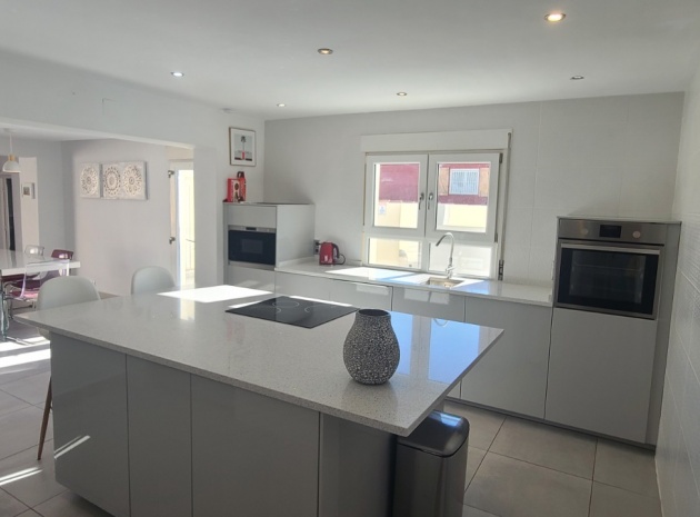 Wiederverkauf - Villa - Los Balcones