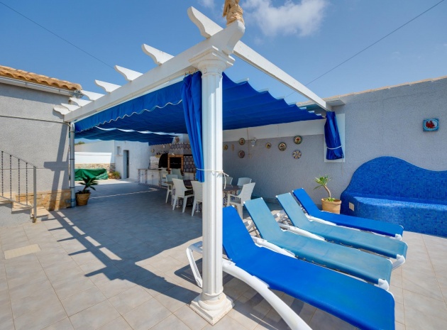 Resale - Villa - Cabo Roig - la regia