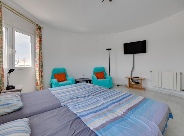 Resale - Villa - Cabo Roig - la regia