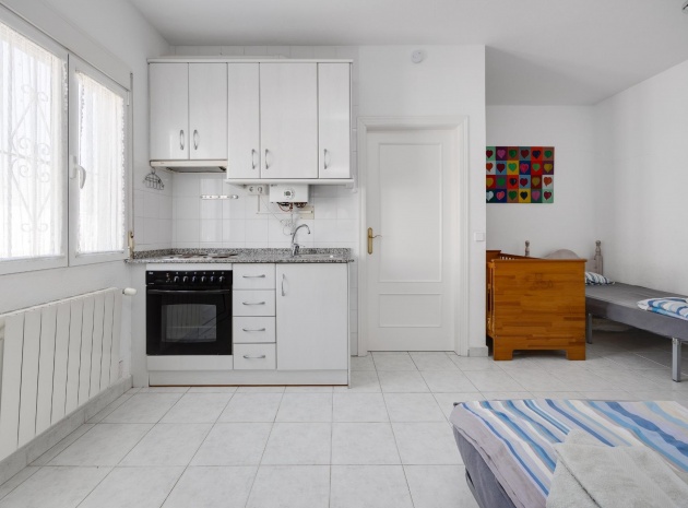 Resale - Villa - Cabo Roig - la regia