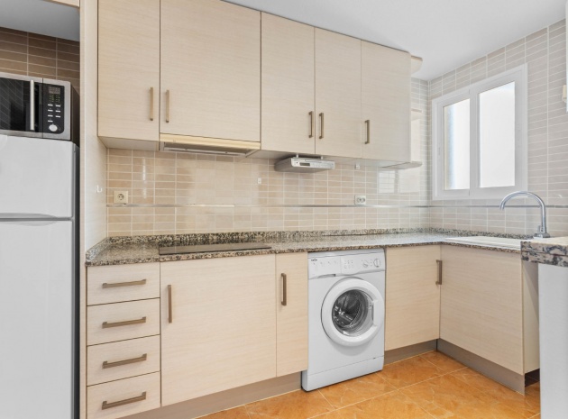 Resale - Apartment - Torrevieja - Beachside Torrevieja