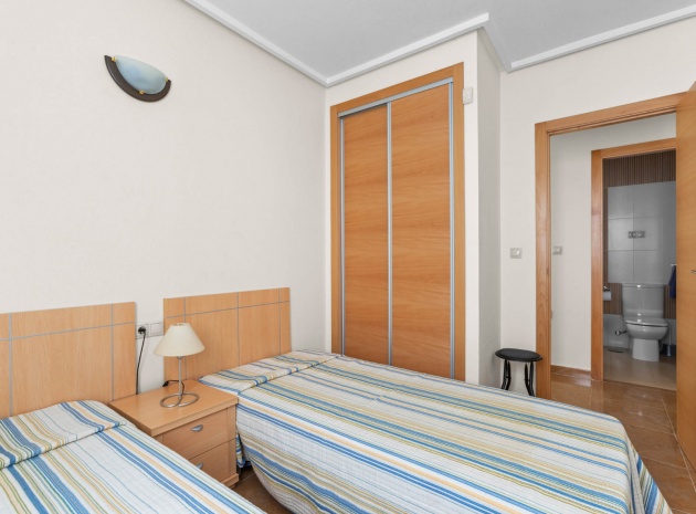 Resale - Apartment - Torrevieja - Beachside Torrevieja