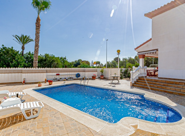 Wiederverkauf - Villa - Campoamor