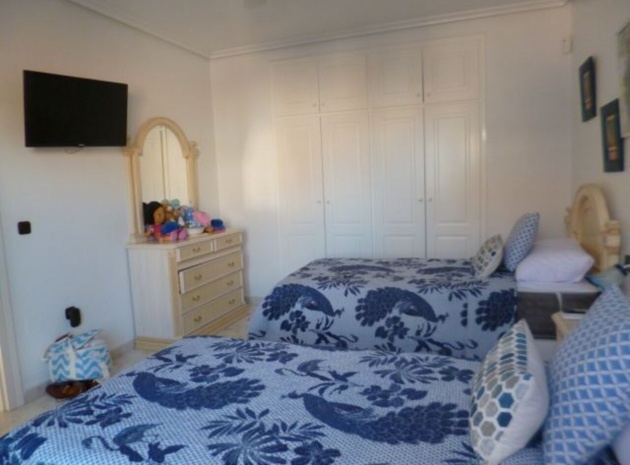 Resale - Villa - Playa Flamenca