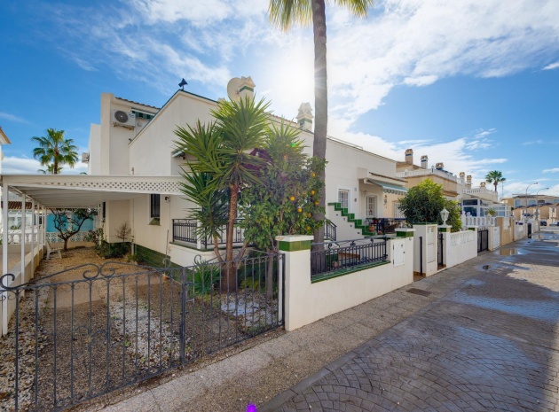 Återförsäljning - Villa - Playa Flamenca - jumilla