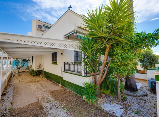 Återförsäljning - Villa - Playa Flamenca - jumilla