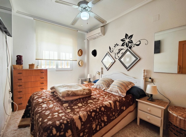 Resale - Apartment - Torrevieja - parque del naciones